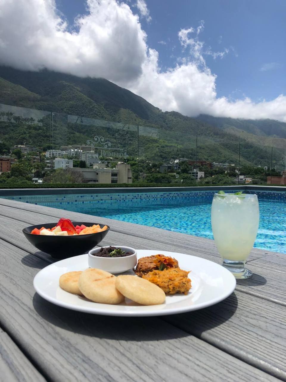 Hotel Altamira Village Caracas Exteriör bild
